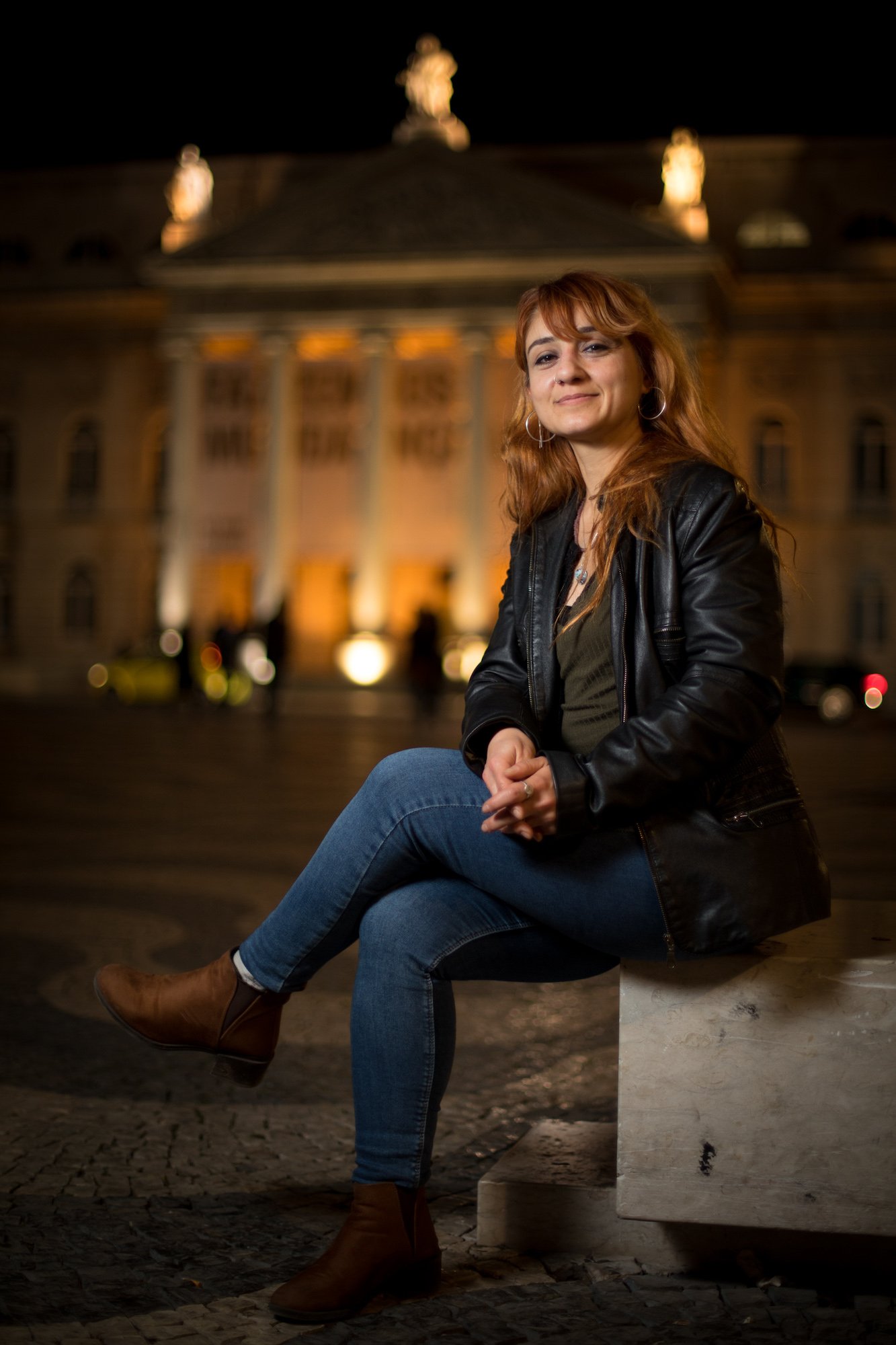 Derman Gulmez - Derman Gulmez chegou a Lisboa, vinda da Turquia, e já se imagina a trabalhar no teatro português